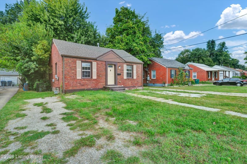 1111 W Indian Trl, Louisville, KY 40213