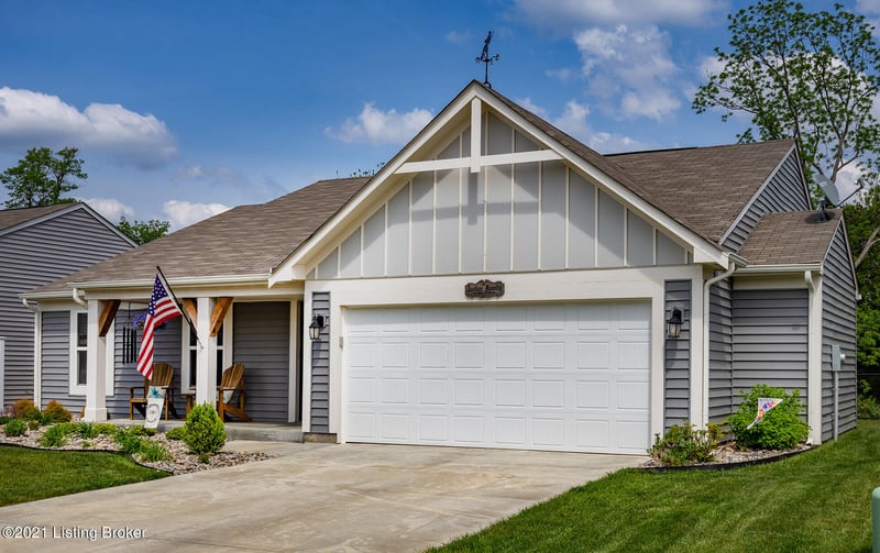 11113 Kaufman Farm Dr, Louisville, KY 40291