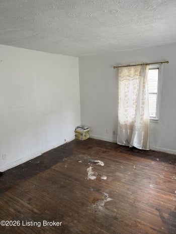 1115 Plato Ter, Louisville, KY 40211