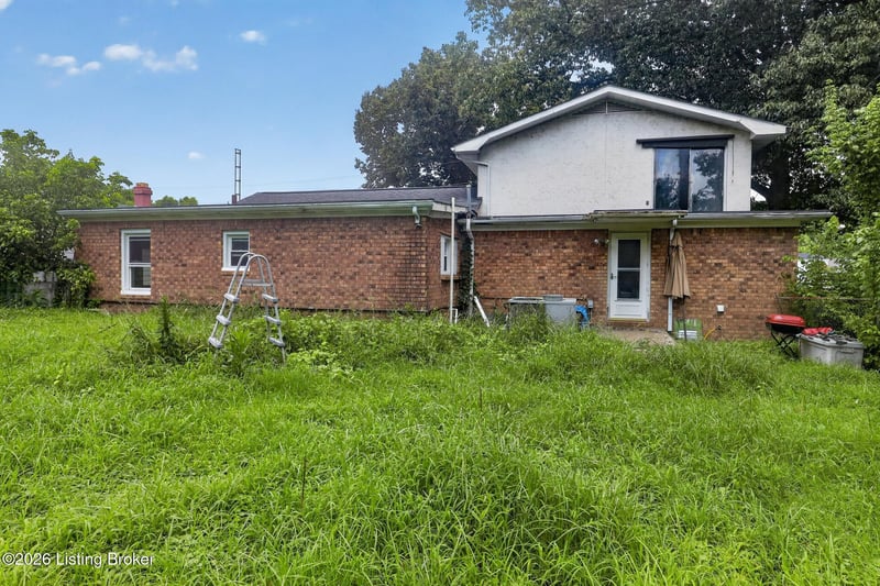 1116 Lackey St, Paducah, KY 42003