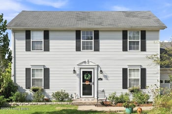 1117 Leathers Ln, Frankfort, KY 40601
