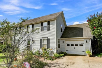 1117 Leathers Ln, Frankfort, KY 40601