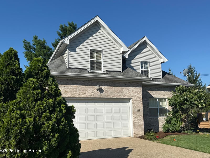 1118 Silvercrest Ln, Louisville, KY 40223