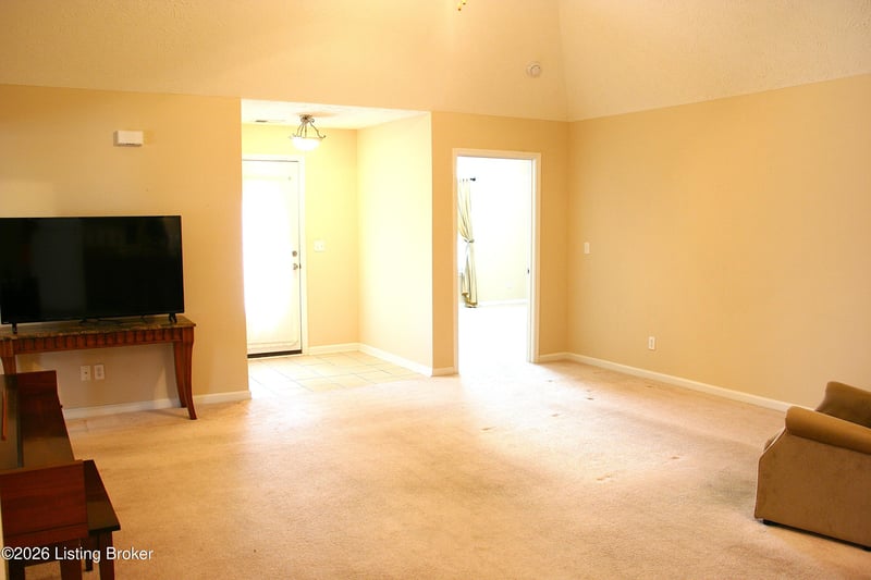 112 Bronze Wood Way, Mt Washington, KY 40047
