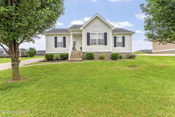 112 Camellia Ave, Bardstown, KY 40004