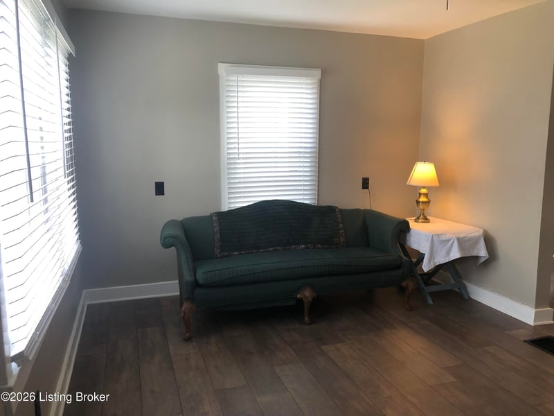 112 E Amherst Ave, Louisville, KY 40214