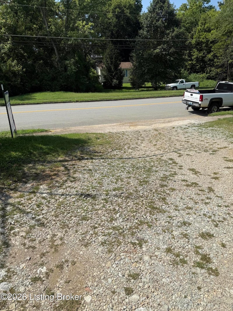 112 E Main St, Fairfield, KY 40020