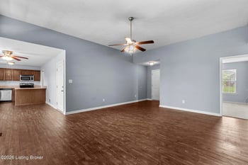 112 Gentry Crossings Blvd, Mt Washington, KY 40047