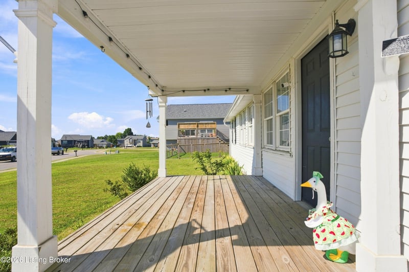 112 Hunters Ridge Dr, Eminence, KY 40019