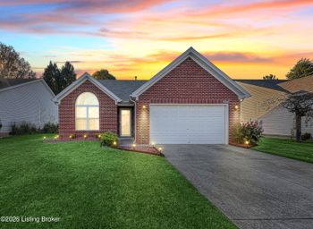 11204 Woodridge Lake Way, Louisville, KY 40272