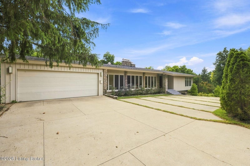 1128 Rostrevor Cir, Louisville, KY 40205