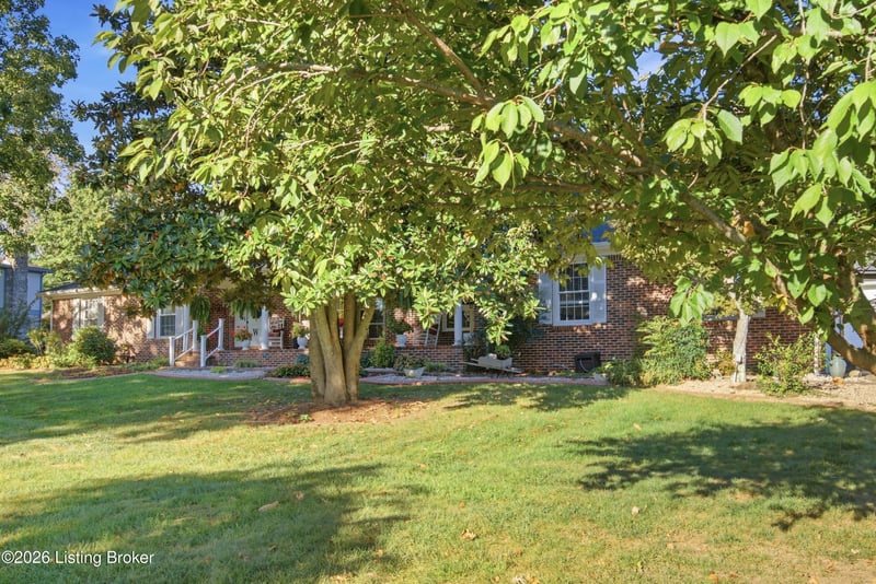 113 Carolyn Ln, Nicholasville, KY 40356