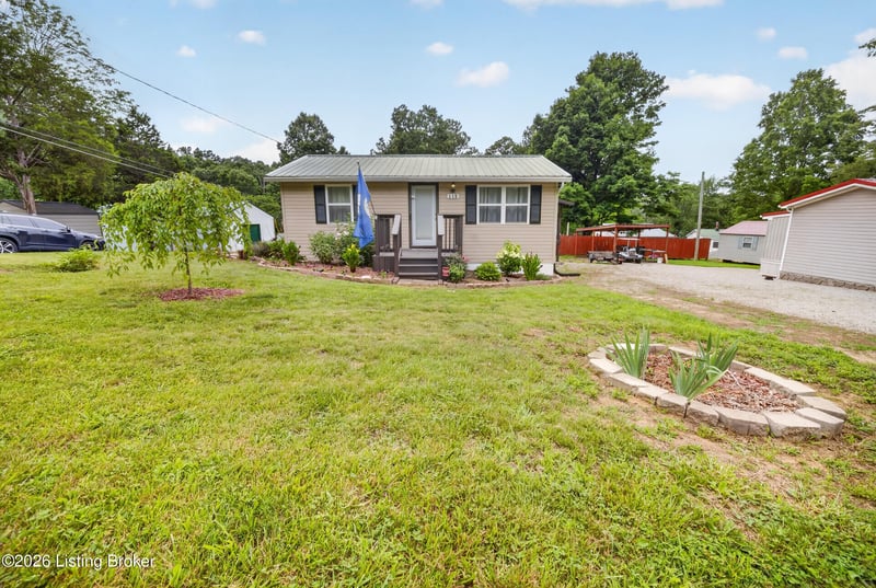 113 Carter Ln, Falls Of Rough, KY 40119