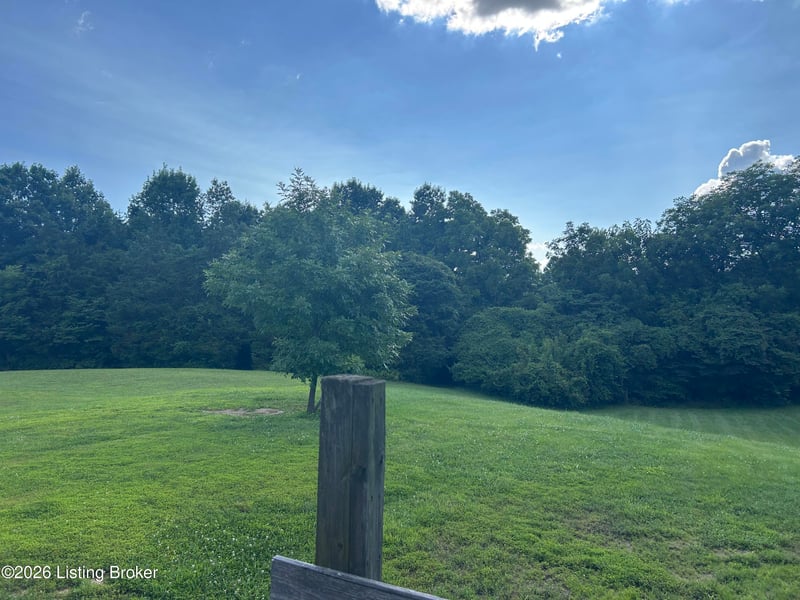 113 Cumberland Ct, Bardstown, KY 40004
