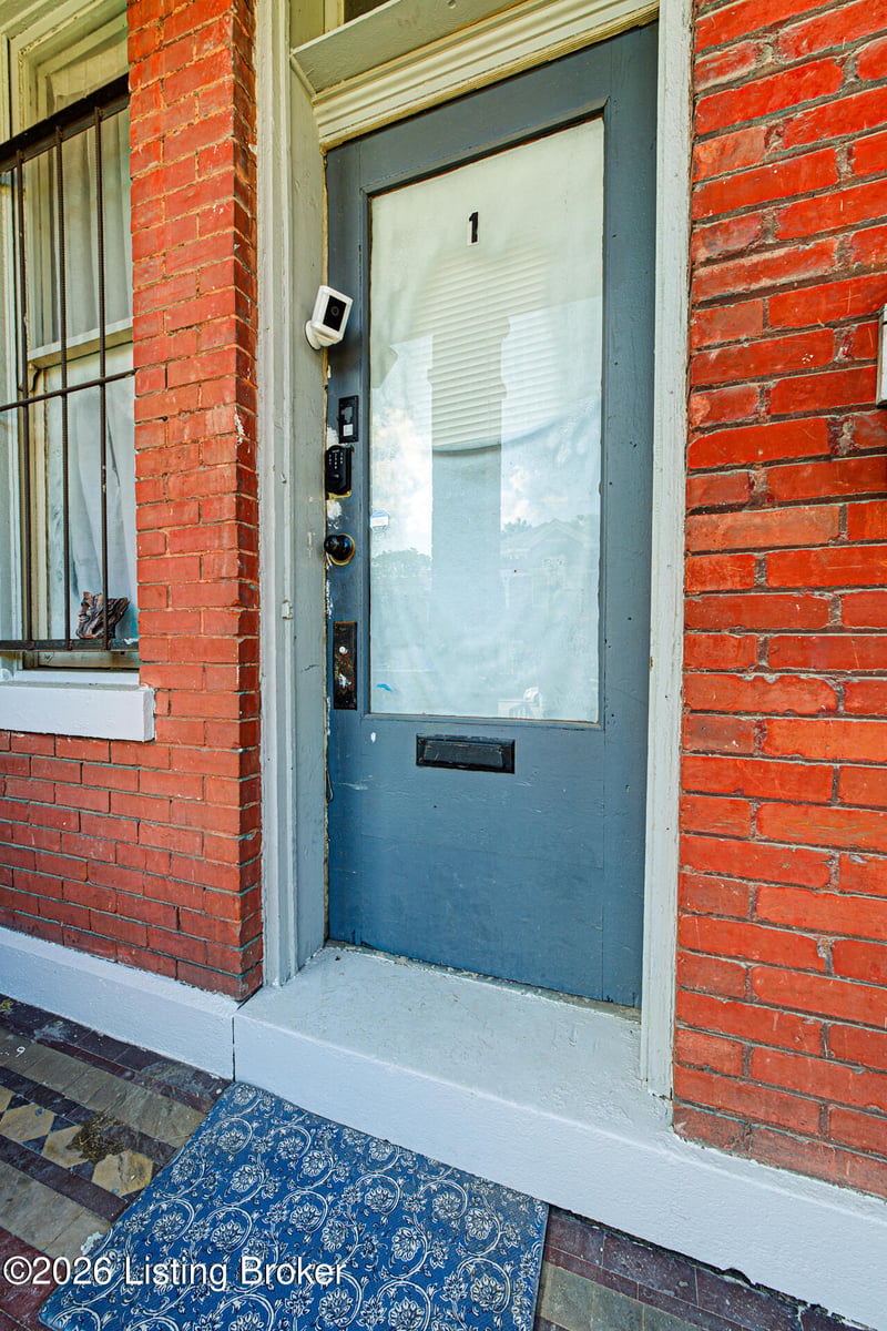 113 E Saint Catherine St #1 & 2, Louisville, KY 40203