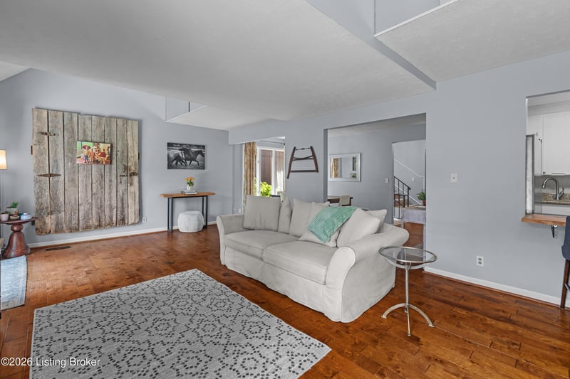 113 Locust Hill, Frankfort, KY 40601