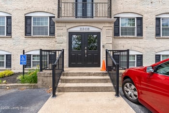 113 Middletown Sq, Louisville, KY 40243