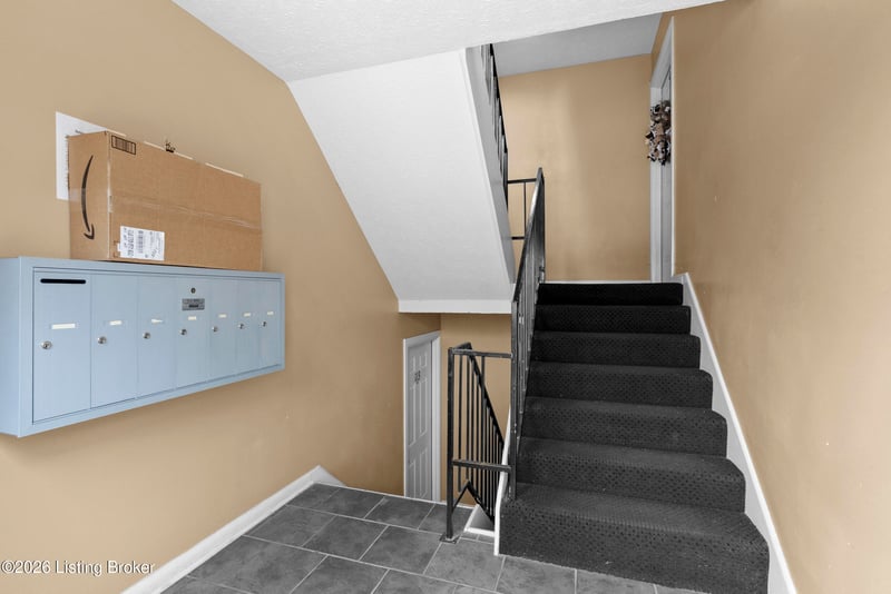 113 Middletown Sq, Louisville, KY 40243