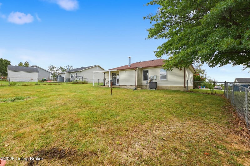 113 Roark Ct, Lawrenceburg, KY 40342