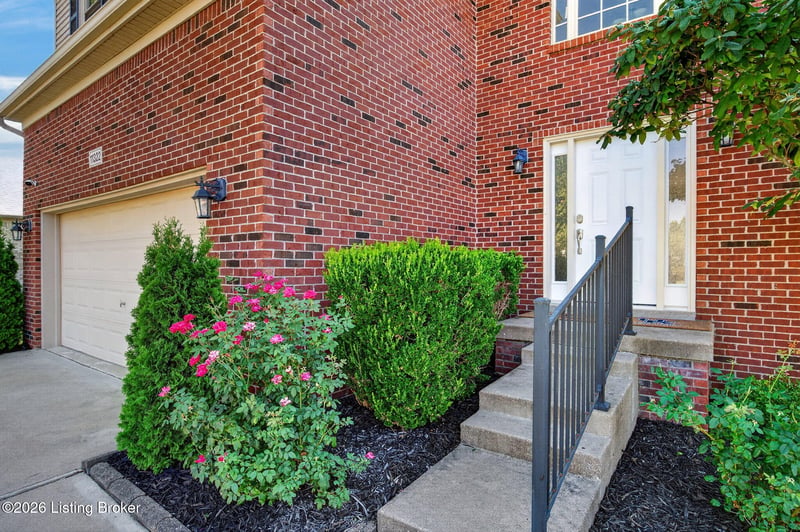 11322 Top Walnut Loop, Louisville, KY 40229