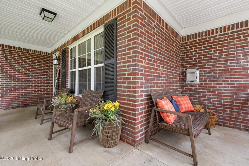 11328 United Blvd, Louisville, KY 40229