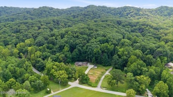 11350 Bearcamp Rd, Louisville, KY 40272