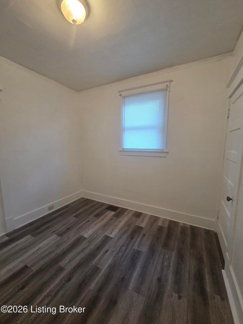 1138 Dixie Hwy, Louisville, KY 40210