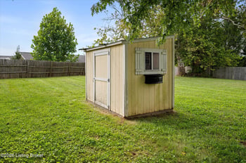 1139 Summit Dr, Shelbyville, KY 40065
