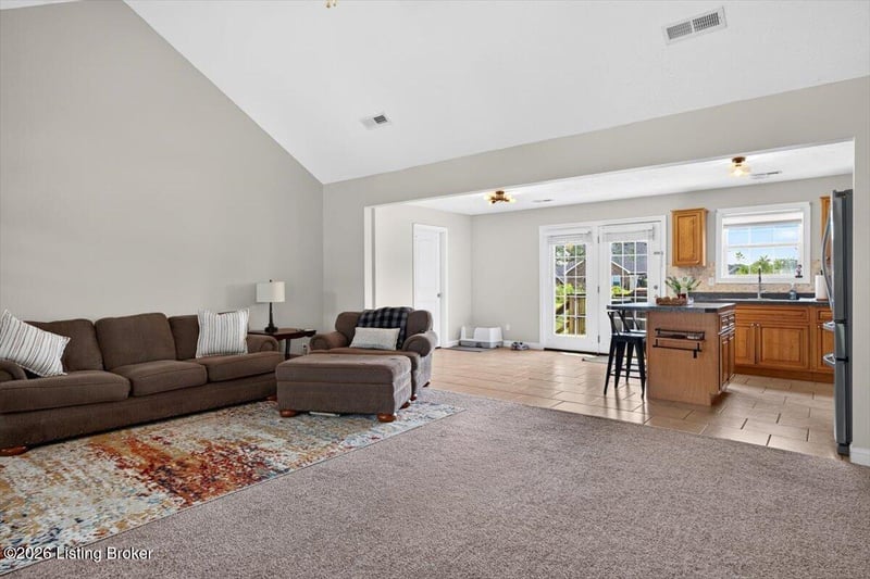 114 Camellia Ave, Bardstown, KY 40004