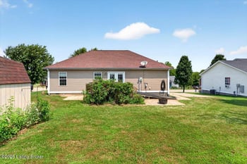 114 Camellia Ave, Bardstown, KY 40004