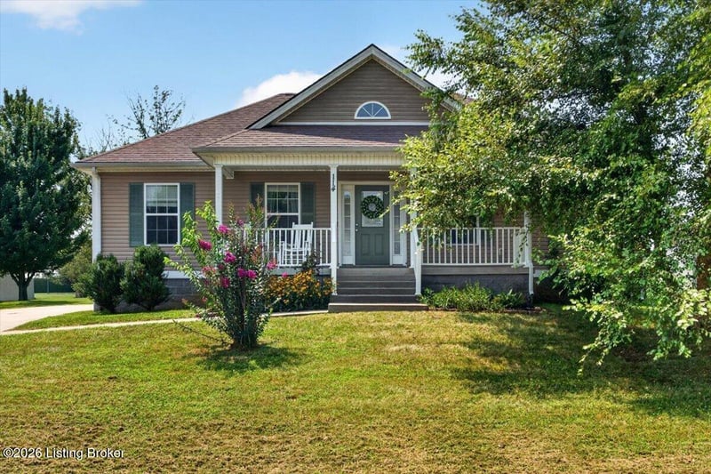 114 Camellia Ave, Bardstown, KY 40004