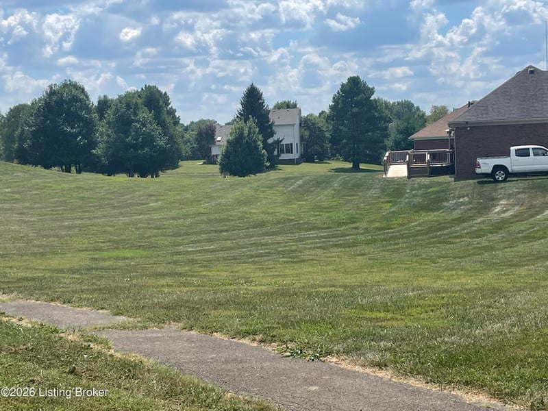 114 Deep Springs Dr, Bardstown, KY 40004