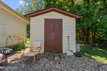 11404 Deham Dr, Louisville, KY 40241