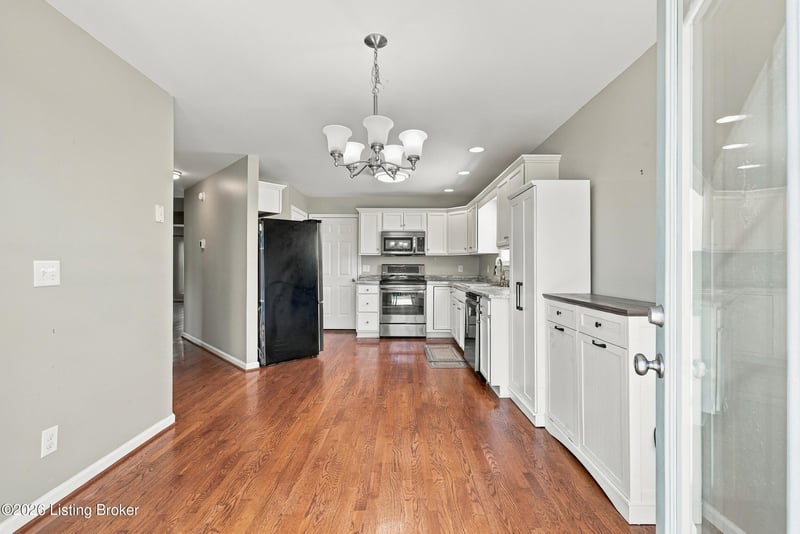 1141 Summit Dr, Shelbyville, KY 40065