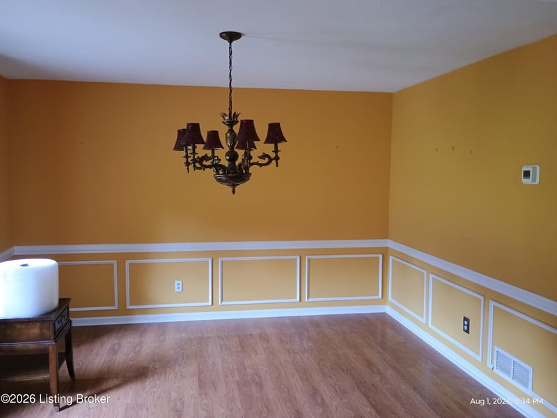 11421 Seatonville Rd, Louisville, KY 40291