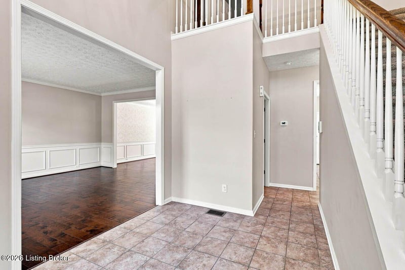 11421 Top Walnut Loop, Louisville, KY 40229