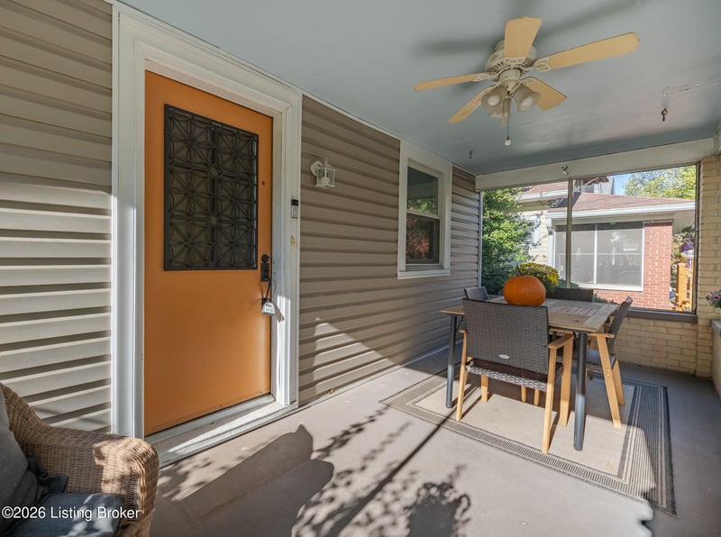 1144 Saint Michael St, Louisville, KY 40204
