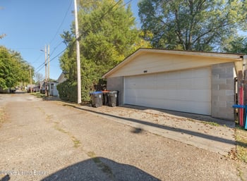 1144 Saint Michael St, Louisville, KY 40204