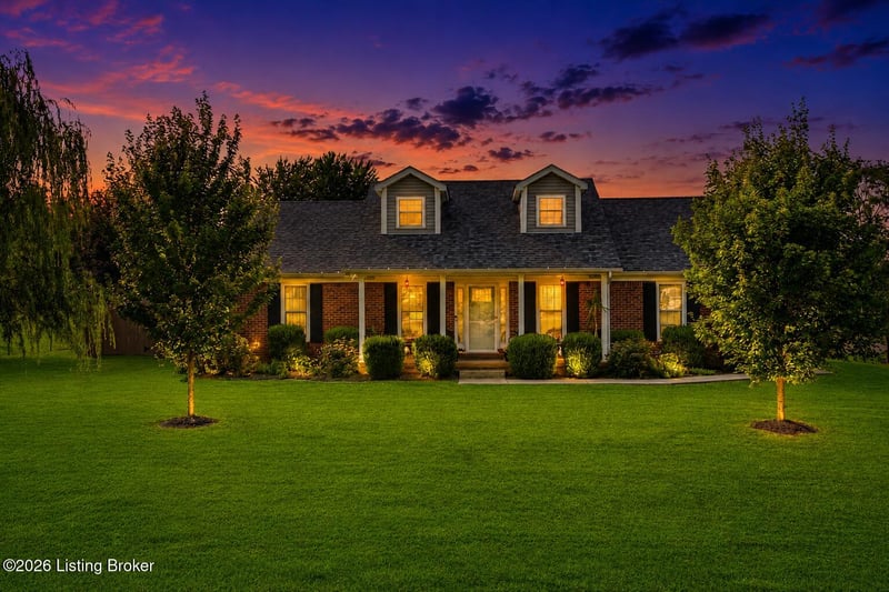 115 Antlers Trace Dr, Coxs Creek, KY 40013