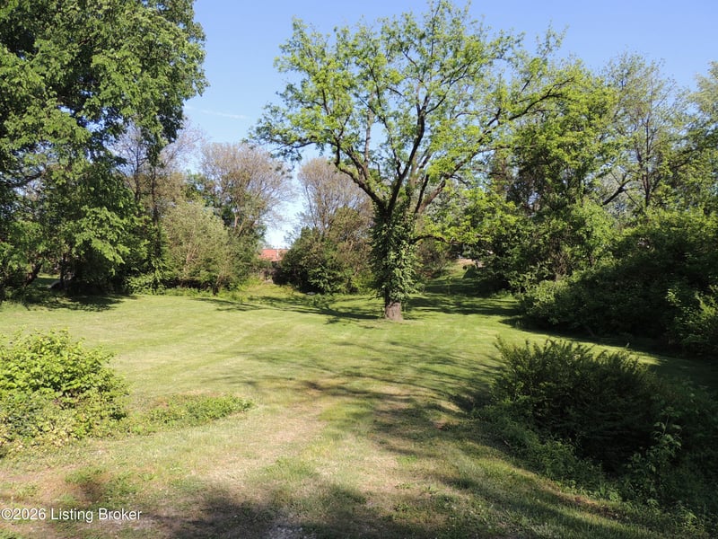 115 Barton Rd, Bardstown, KY 40004