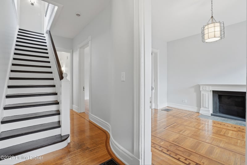 115 E Ormsby Ave, Louisville, KY 40203