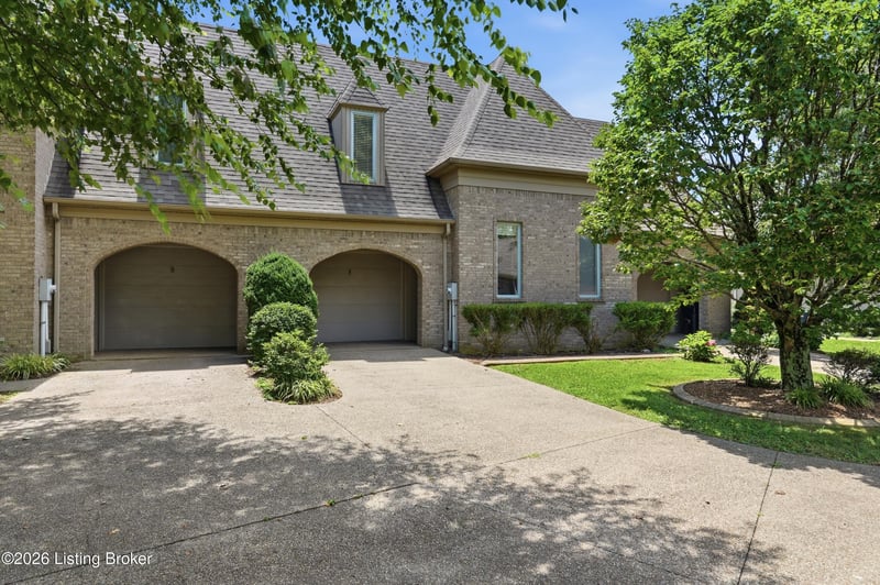 115 Manor Ave #E, Bardstown, KY 40004