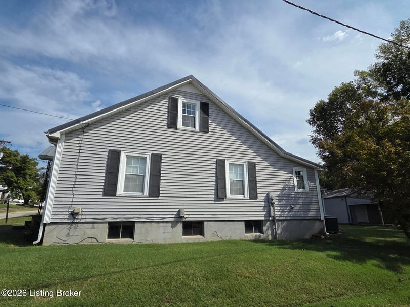 115 Perry St, Bloomfield, KY 40008