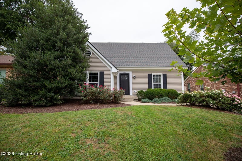 11511 Carriage Rest Ct, Louisville, KY 40243