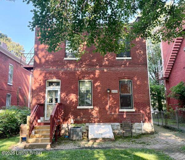 1153 S 1st St, Louisville, KY 40203