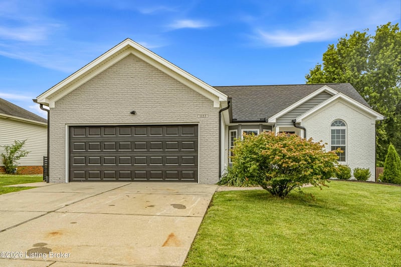 1153 Summit Dr, Shelbyville, KY 40065