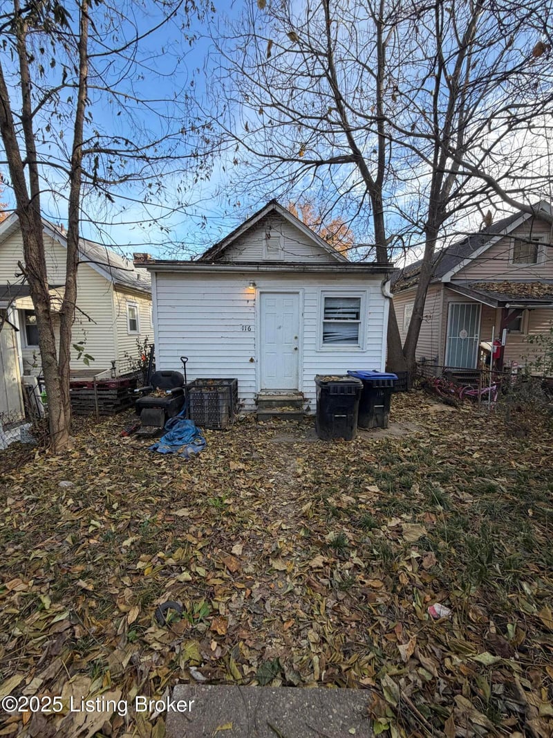 116 Boston Ct, Louisville, KY 40212
