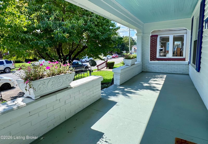 116 N 42nd St, Louisville, KY 40212