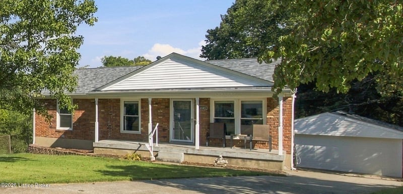11601 Chasewood Ct, Louisville, KY 40229