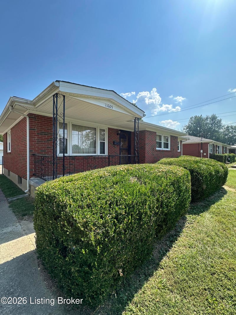 11605 Semillon Ln, Louisville, KY 40272